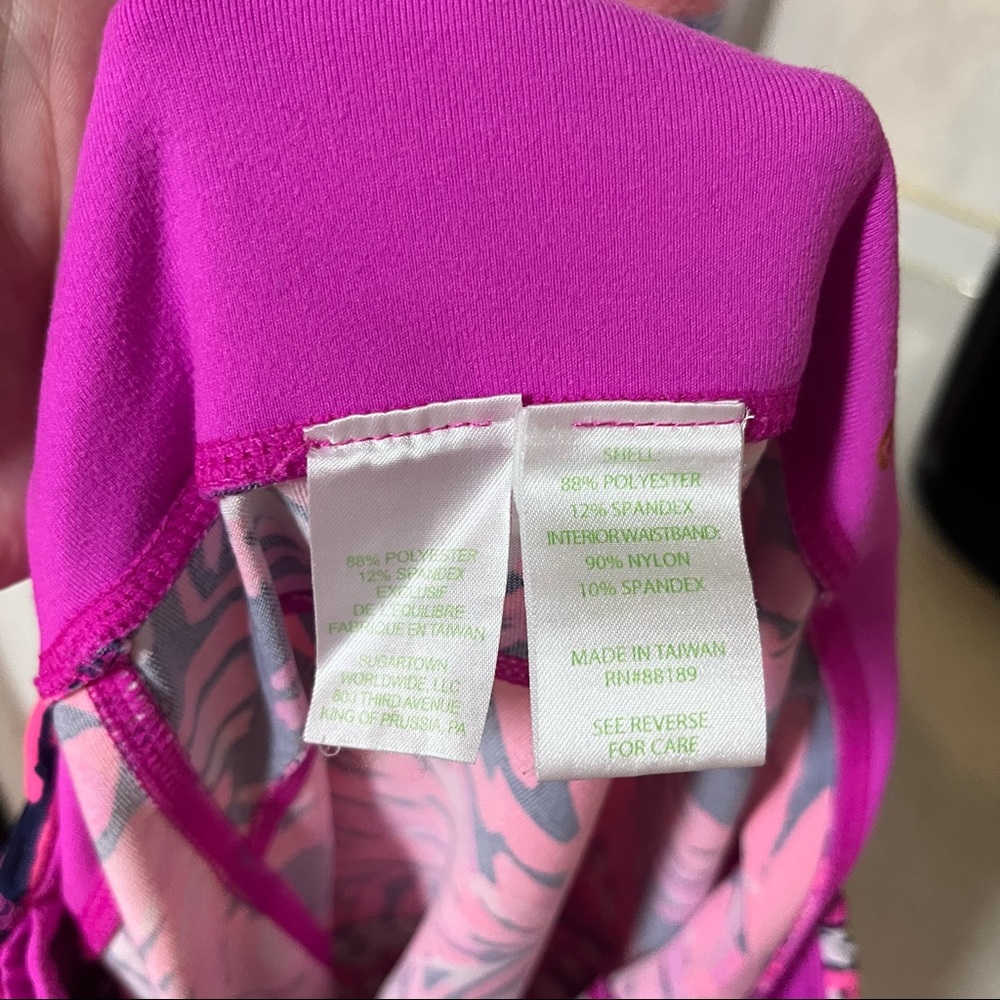 Lilly Pulitzer A Jungle In Here Cropped Luxletic Leggings Pink Navy Blue Large - Picture 11 of 11